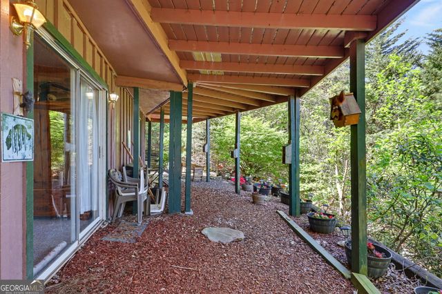 747 Screamer Drive, Clayton, GA 30525