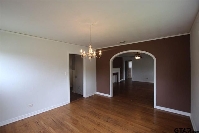 427 E 5th, Tyler, TX 75701