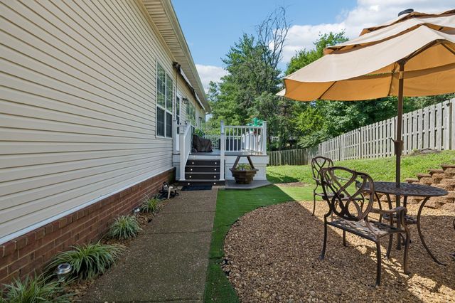 830 Loretta Dr, Goodlettsville, TN 37072