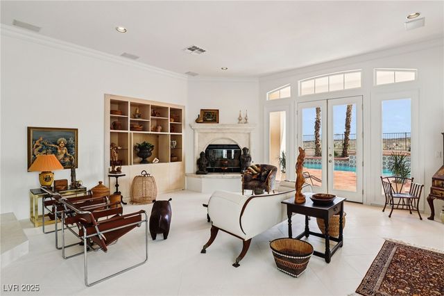 27 Avenida Fiori, Henderson, NV 89011