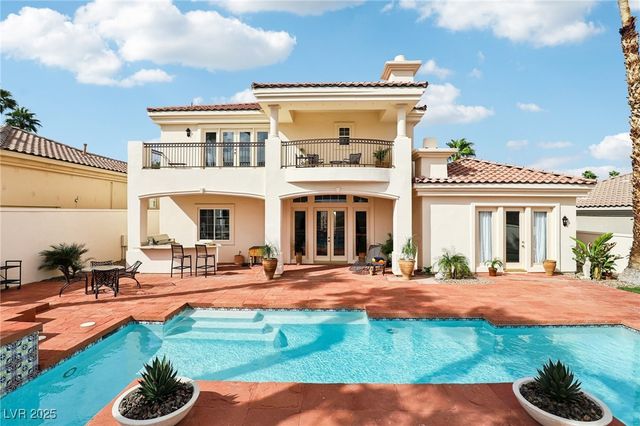 27 Avenida Fiori, Henderson, NV 89011