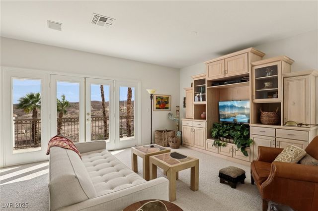 27 Avenida Fiori, Henderson, NV 89011