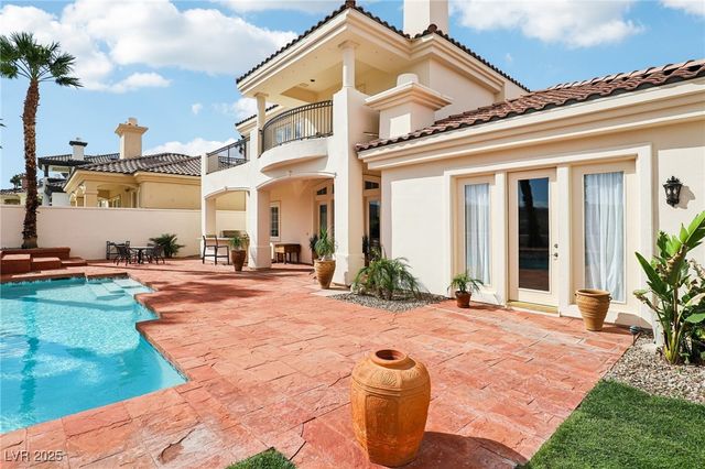 27 Avenida Fiori, Henderson, NV 89011