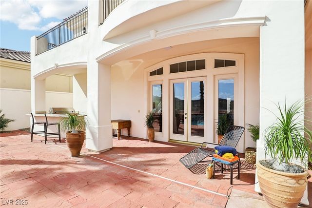 27 Avenida Fiori, Henderson, NV 89011