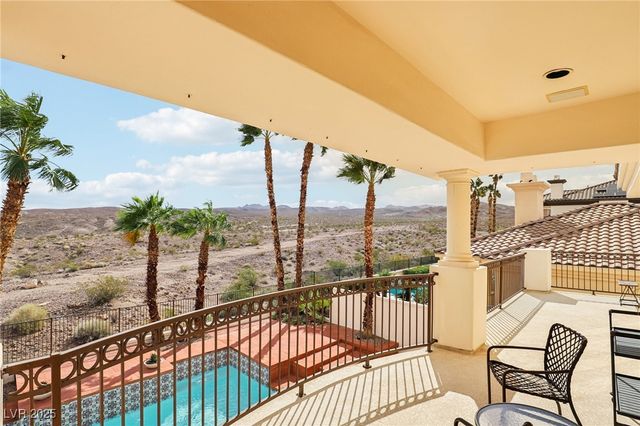 27 Avenida Fiori, Henderson, NV 89011