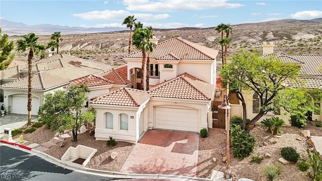 27 Avenida Fiori, Henderson, NV 89011