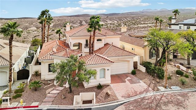 27 Avenida Fiori, Henderson, NV 89011