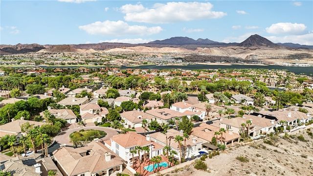 27 Avenida Fiori, Henderson, NV 89011