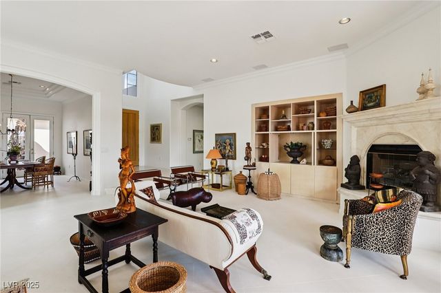 27 Avenida Fiori, Henderson, NV 89011