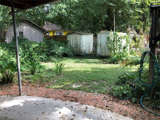 8107 N 12TH STREET, Tampa, FL 33604