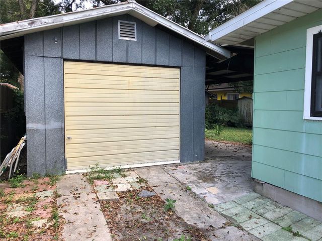 8107 N 12TH STREET, Tampa, FL 33604