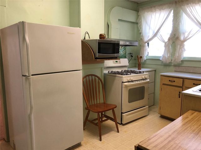 8107 N 12TH STREET, Tampa, FL 33604