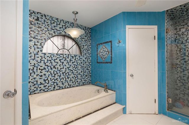 1215 Sioux Road, Alamo, TX 78516
