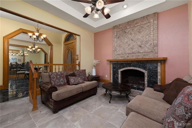 1215 Sioux Road, Alamo, TX 78516