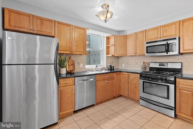 510 CHRISTIAN ST, Philadelphia, PA 19147