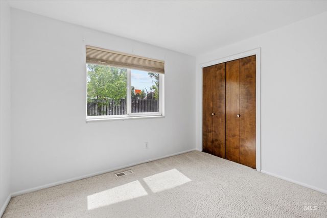 8921 W Sunflower Court, Boise, ID 83704