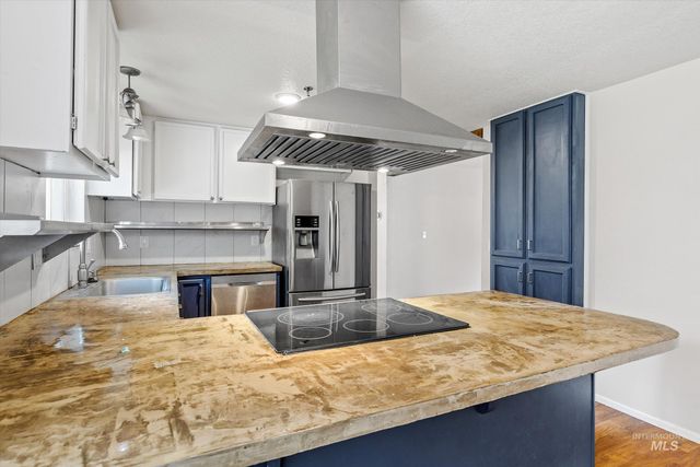 8921 W Sunflower Court, Boise, ID 83704