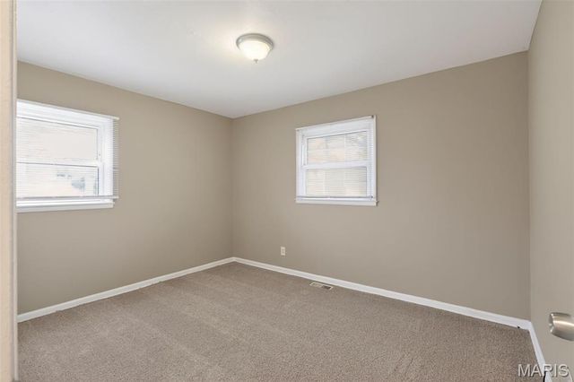 10518 Renfrew Drive, St Louis, MO 63137