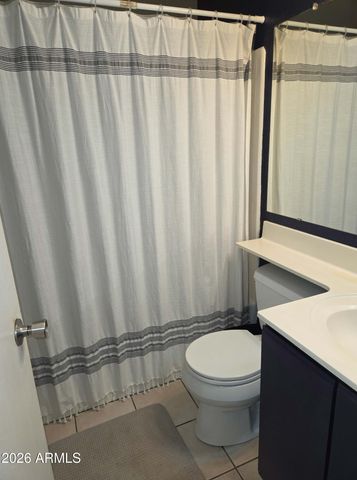 3204 W Loma Lane 2, Phoenix, AZ 85051