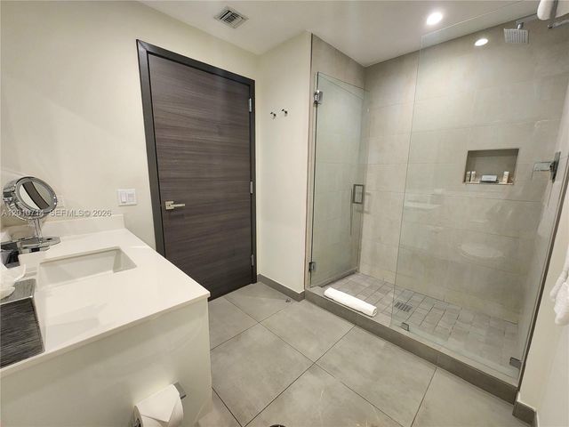 777 N Ocean Dr S207, Hollywood, FL 33019