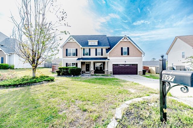 807 Highgrove Drive, Spring Lake, NC 28390