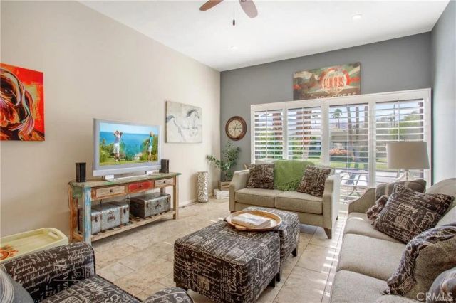5784 Los Coyotes, Palm Springs, CA 92264