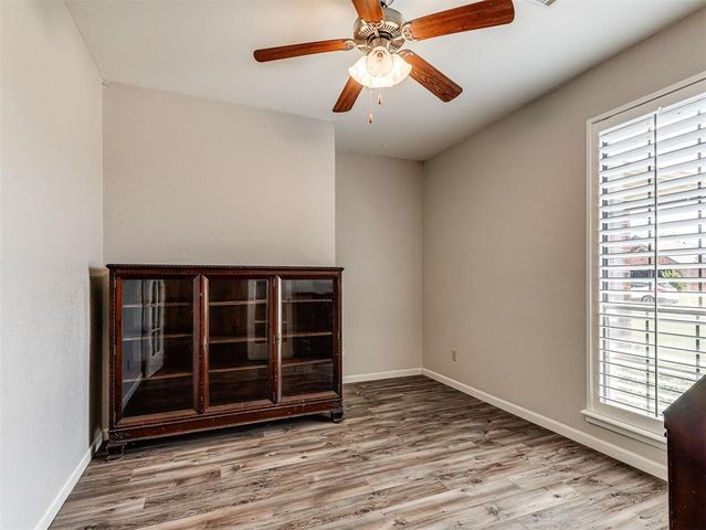 409 E Twelve Oaks Terrace, Mustang, OK 73064