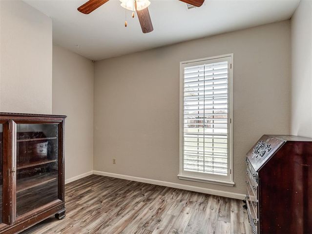 409 E Twelve Oaks Terrace, Mustang, OK 73064