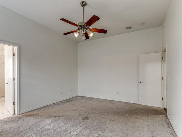 409 E Twelve Oaks Terrace, Mustang, OK 73064