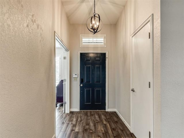 409 E Twelve Oaks Terrace, Mustang, OK 73064