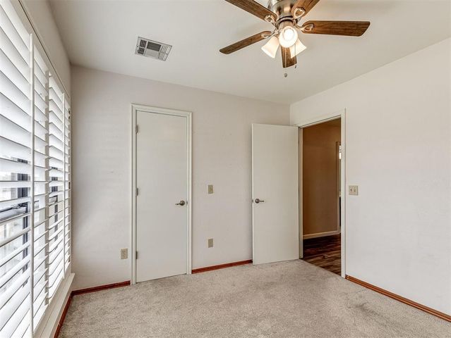 409 E Twelve Oaks Terrace, Mustang, OK 73064