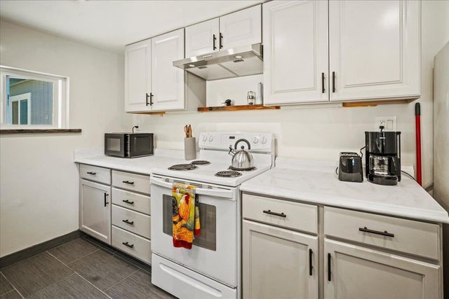 273 W Carmel Valley Road, Carmel Valley, CA 93924