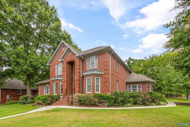131 Oakhurst Drive, Madison, AL 35758