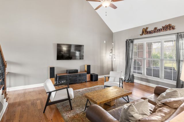 107 Nogs Gdn, Gallatin, TN 37066