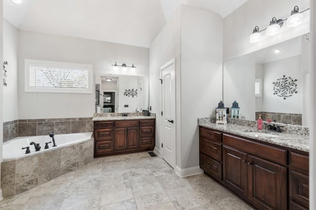 107 Nogs Gdn, Gallatin, TN 37066