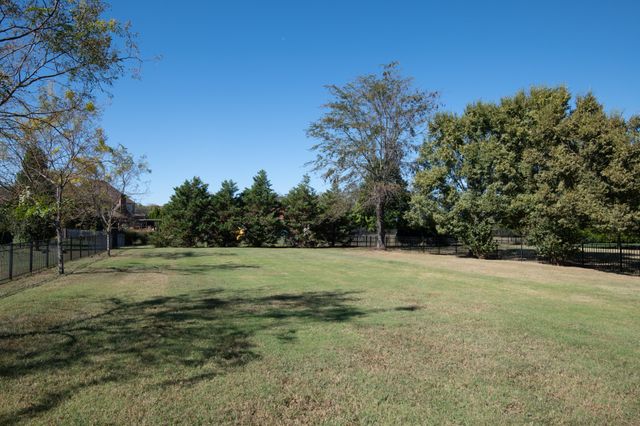 107 Nogs Gdn, Gallatin, TN 37066