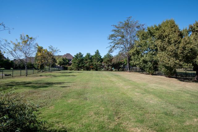 107 Nogs Gdn, Gallatin, TN 37066