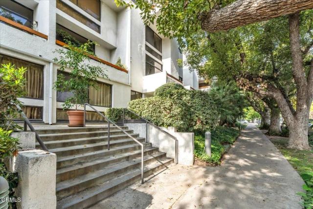 500 E Del Mar Boulevard 12, Pasadena, CA 91101