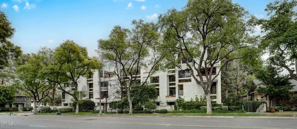 500 E Del Mar Boulevard 12, Pasadena, CA 91101