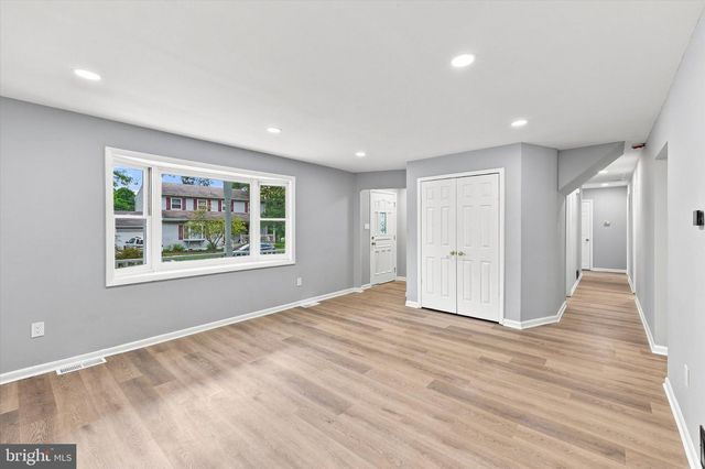 160 FAMILY LN, Deptford Township, NJ 08096