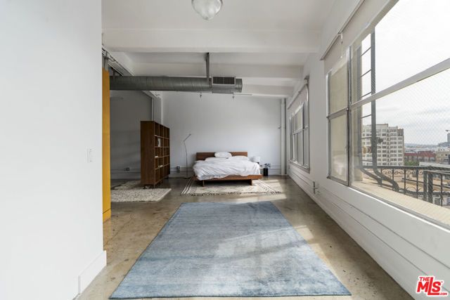 814 S Spring Street 8, Los Angeles, CA 90014