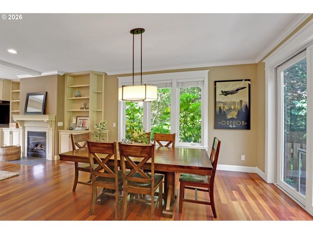 10777 Nw RAINMONT Rd, Portland, OR 97229