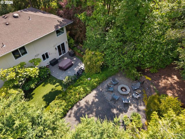 10777 Nw RAINMONT Rd, Portland, OR 97229