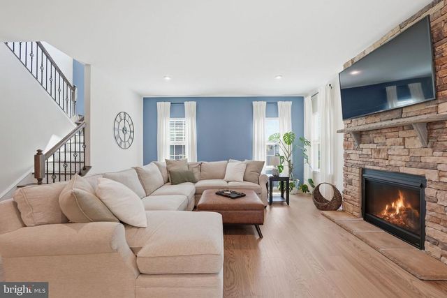 11312 OAKVILLE LN, Spotsylvania, VA 22551