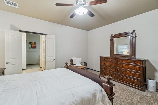 19024 Pinehurst Trail Drive, Edmond, OK 73012