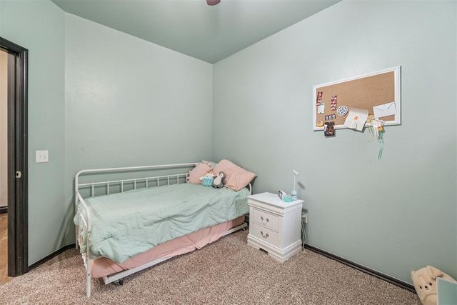 19024 Pinehurst Trail Drive, Edmond, OK 73012