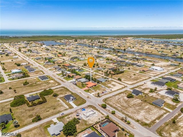 4125 Jacaranda PKWY W, Cape Coral, FL 33993