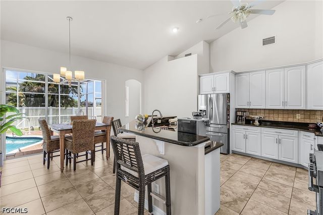 4125 Jacaranda PKWY W, Cape Coral, FL 33993