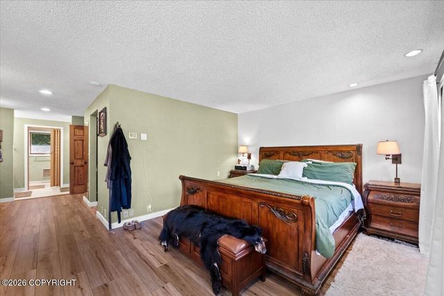 4700 Rabbit Creek Road, Anchorage, AK 99516