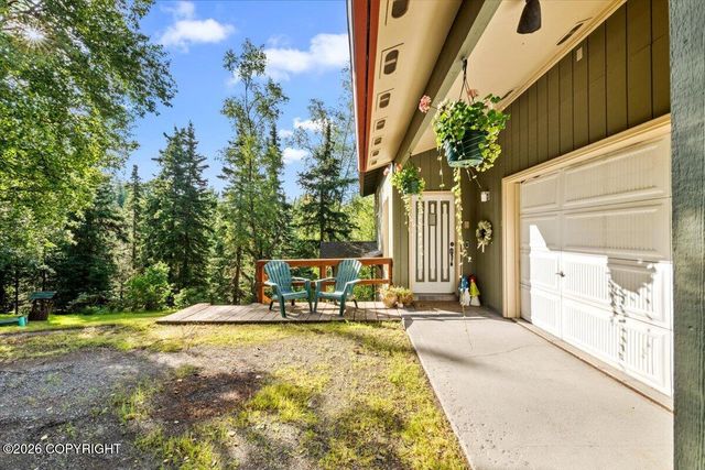 4700 Rabbit Creek Road, Anchorage, AK 99516